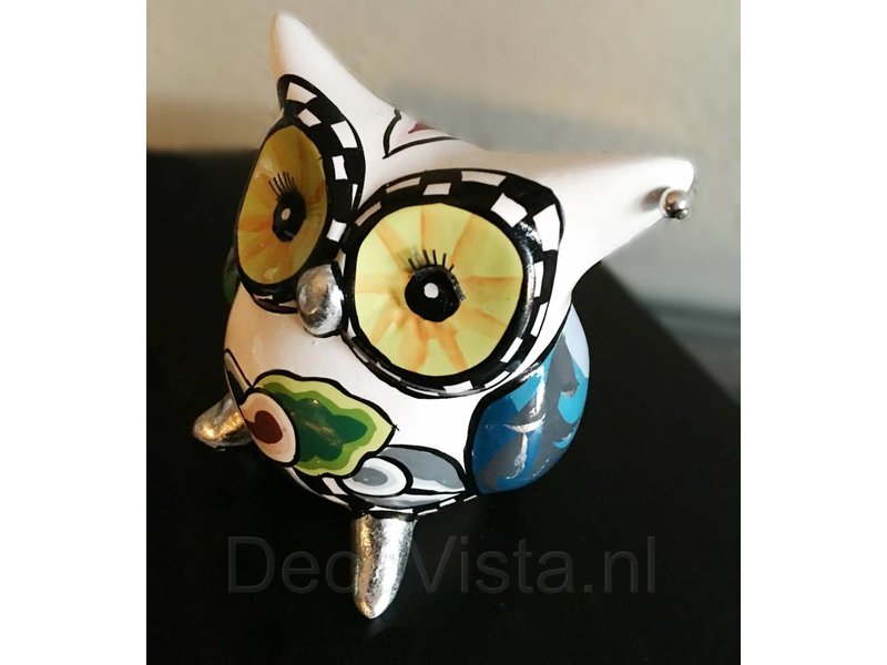 Toms Drag Owl Berta, animal figurine