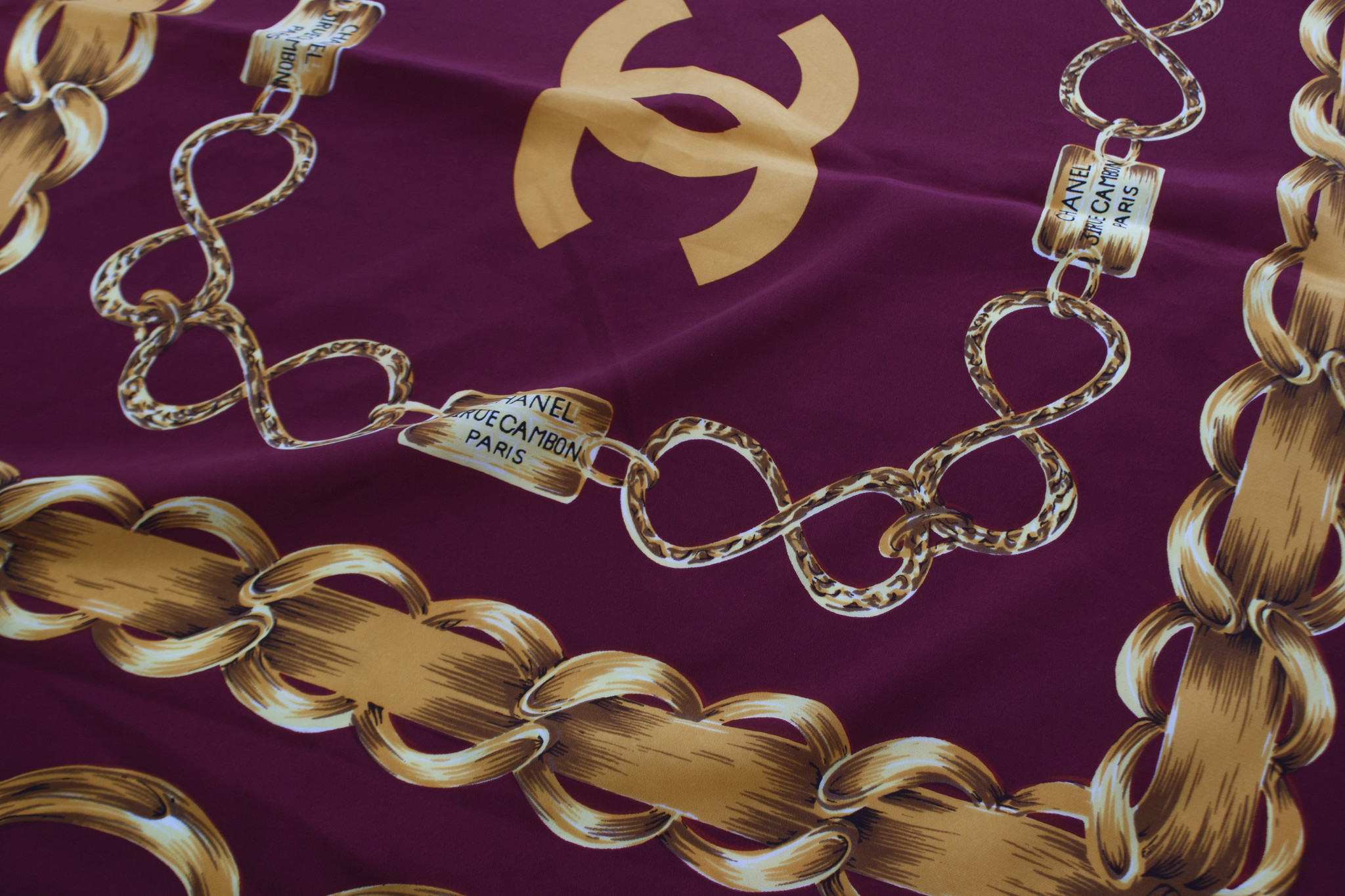Chanel, Vintage purple silk scarf with gold chain pattern. - Unique  Designer Pieces