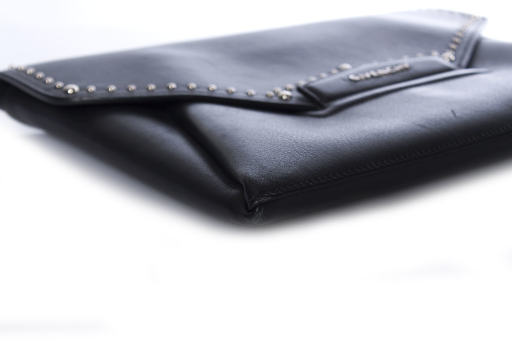 Givenchy Antigona Leather Clutch Bag - Farfetch