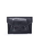 Antigona leather clutch bag Givenchy Red in Leather - 33407926