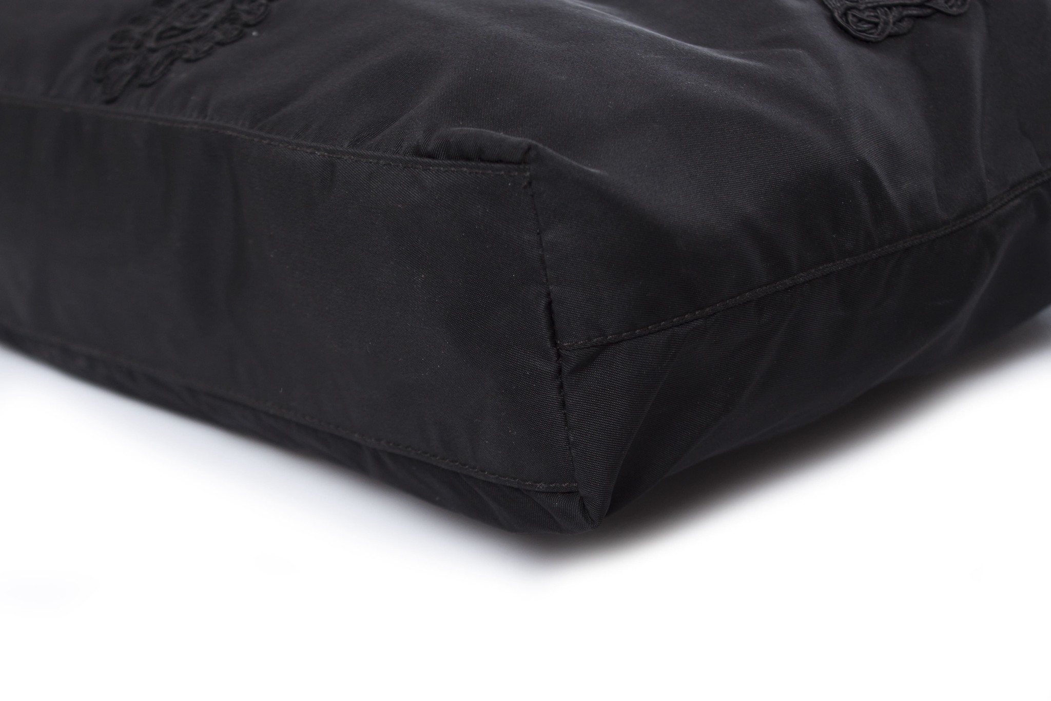 PRADA Nylon Tote Bag with Leather straps – LuxuryPromise