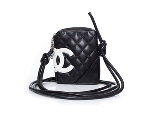 Chanel // White & Black Cambon Ligne Shoulder Bag – VSP Consignment