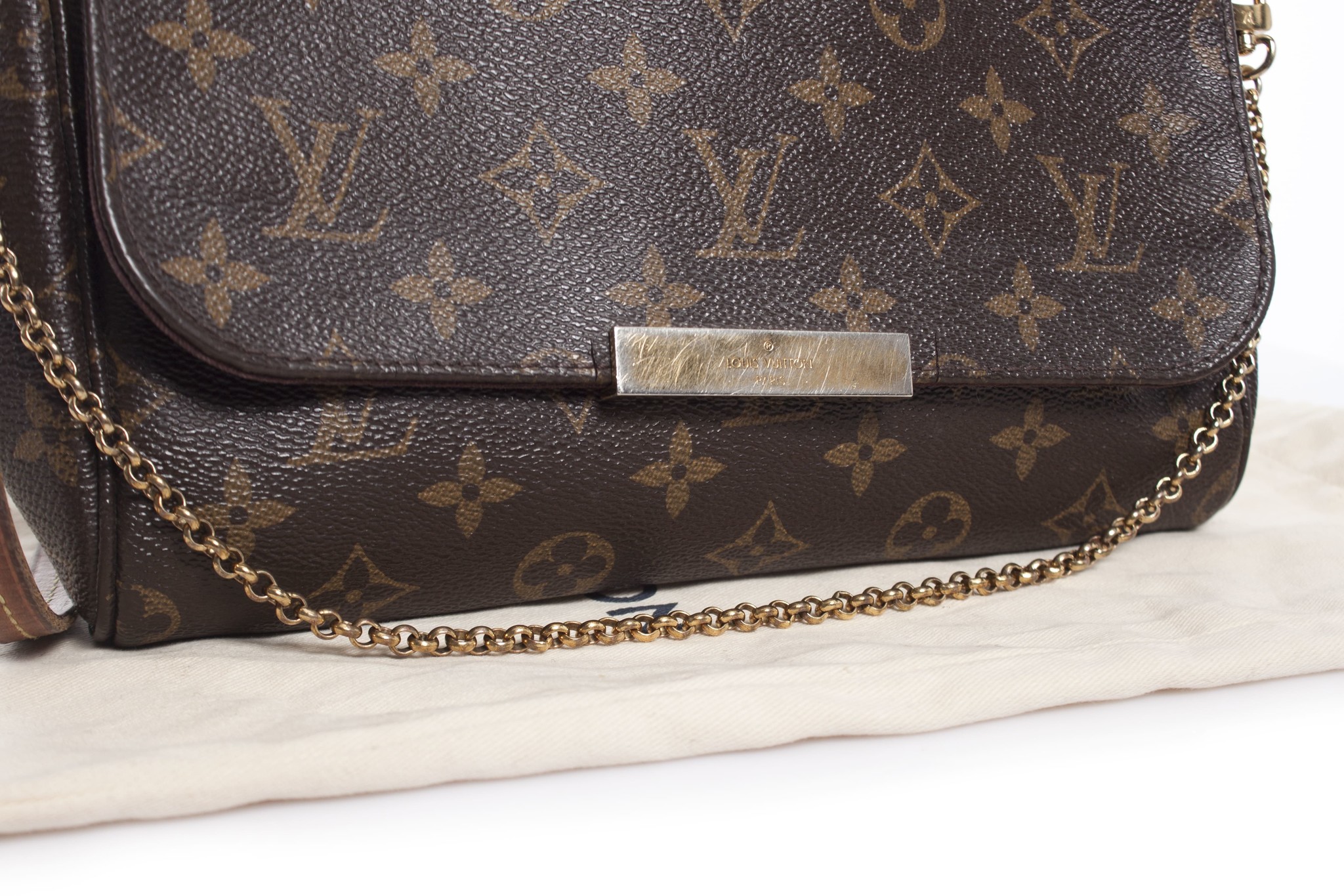 Favorite  Louis vuitton favorite, Louis vuitton favorite mm, Vintage louis  vuitton handbags