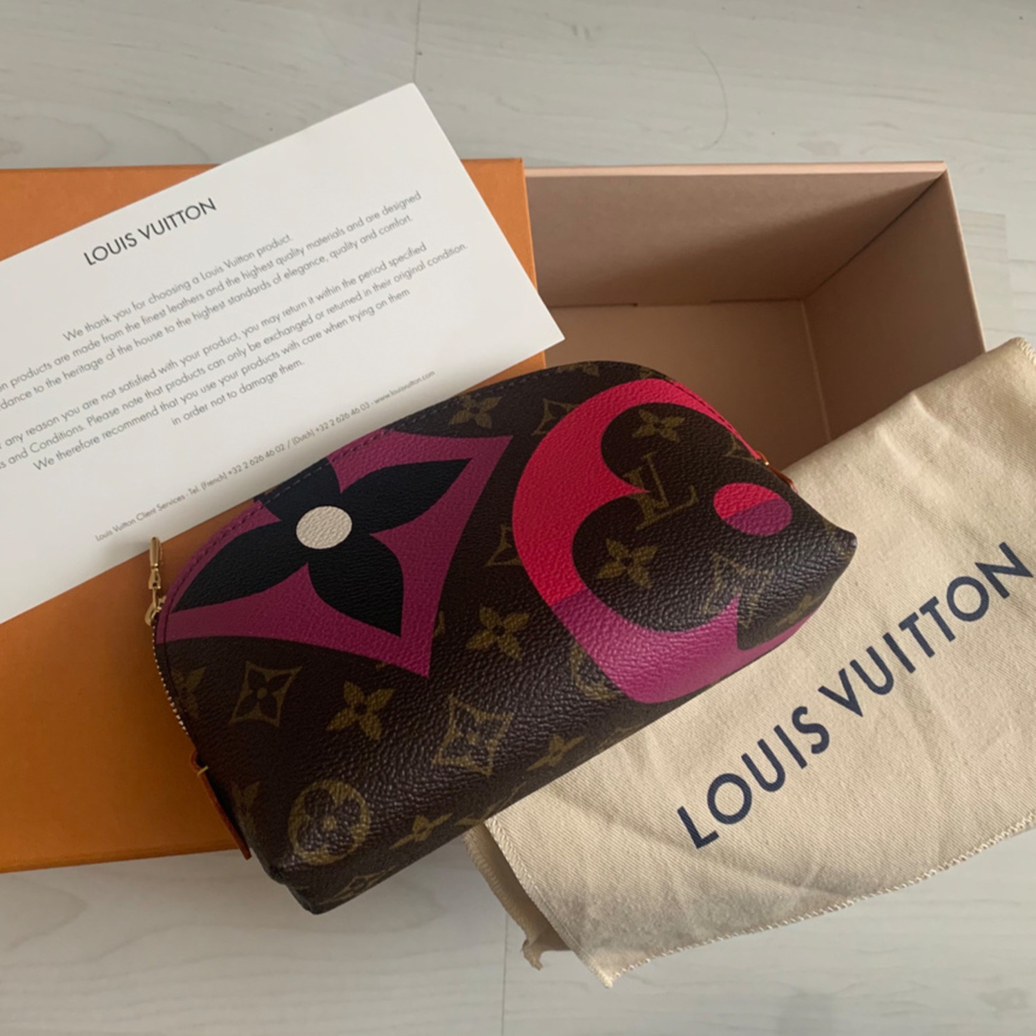 Louis Vuitton Game On Monogram Heart Cosmetic Pouch Make Up Case