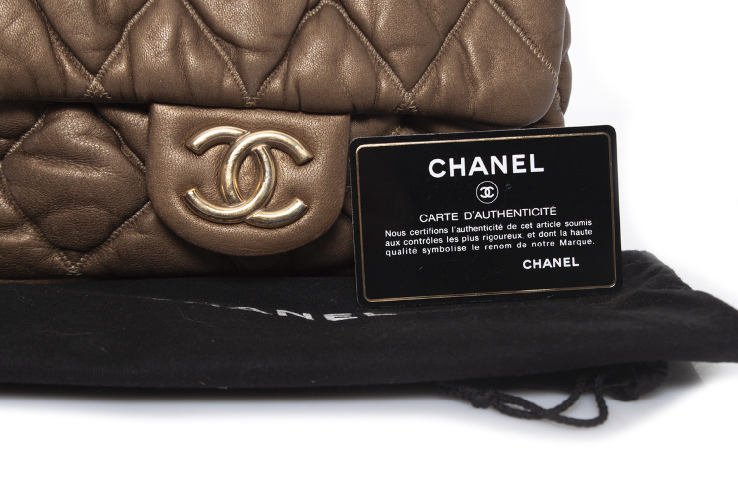 Chanel, Metallic bubble quilted leather flap bag - Unique Designer