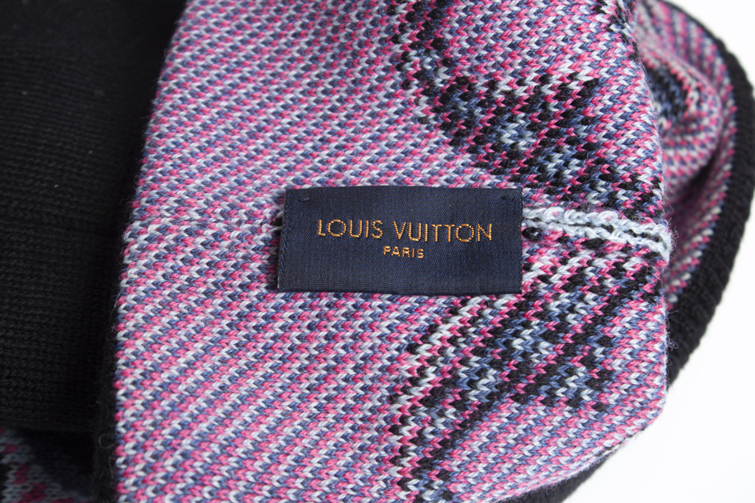 Louis Vuitton Louis Vuitton, Giant pop monogram beanie