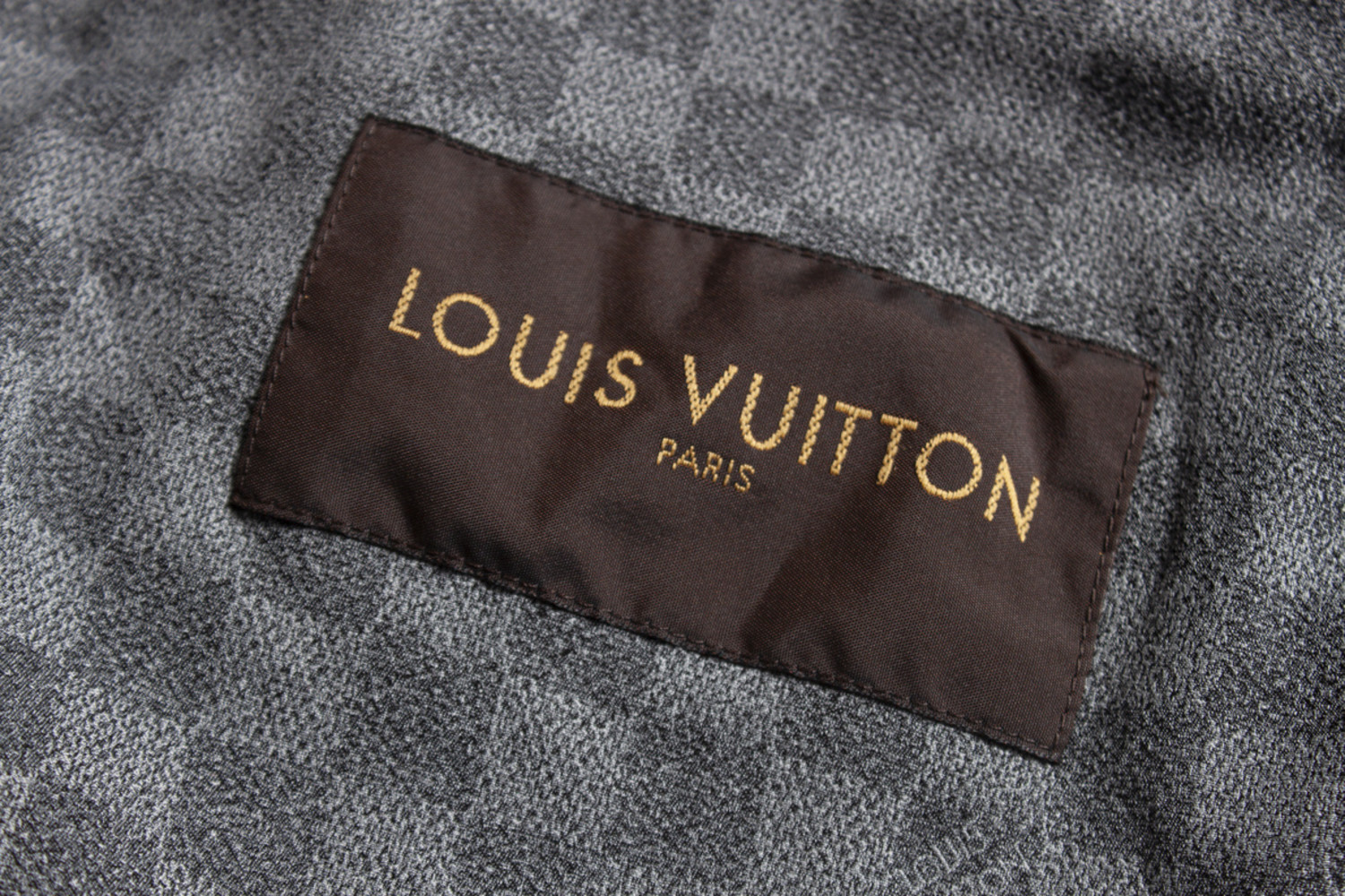 Louis Vuitton Windbreaker - 4 For Sale on 1stDibs  lv windbreaker white,  louis v windbreaker, louis vuitton windbreaker black