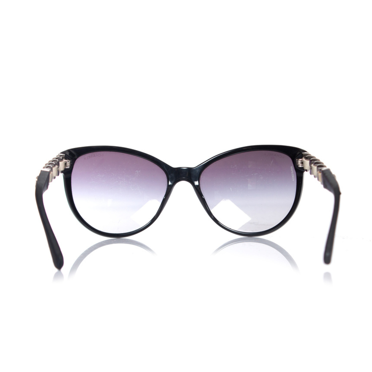 Chanel, Cat-eye chain link sunglasses - Unique Designer Pieces display picture 2