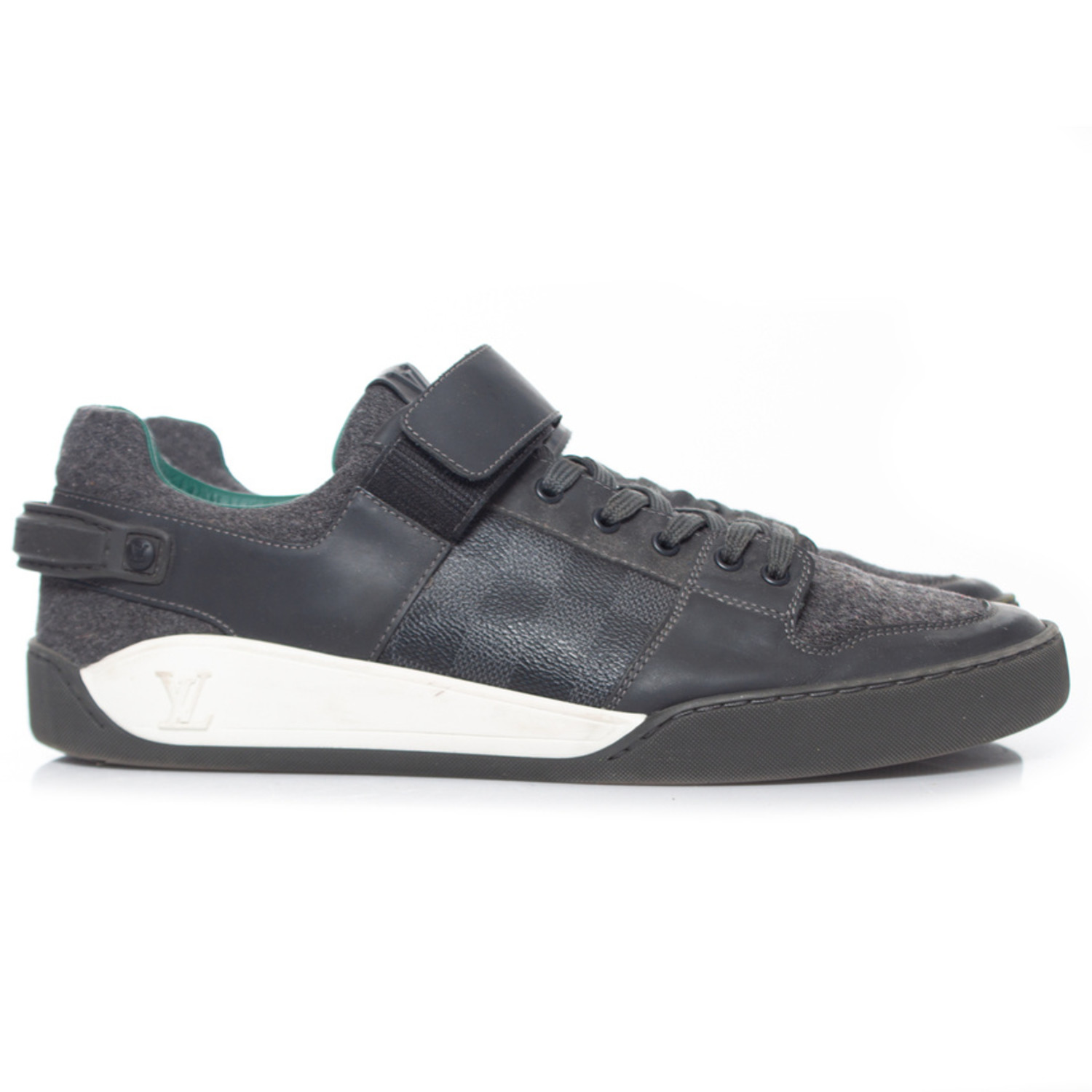 Louis Vuitton, Damier velcro sneakers Grey Leather ref.1003545 - Joli Closet
