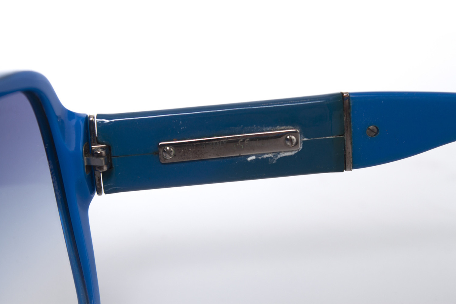 Chanel, Blue vintage square sunglasses Chanel 4053H 189 8F – Vintage Frames Company main image 3