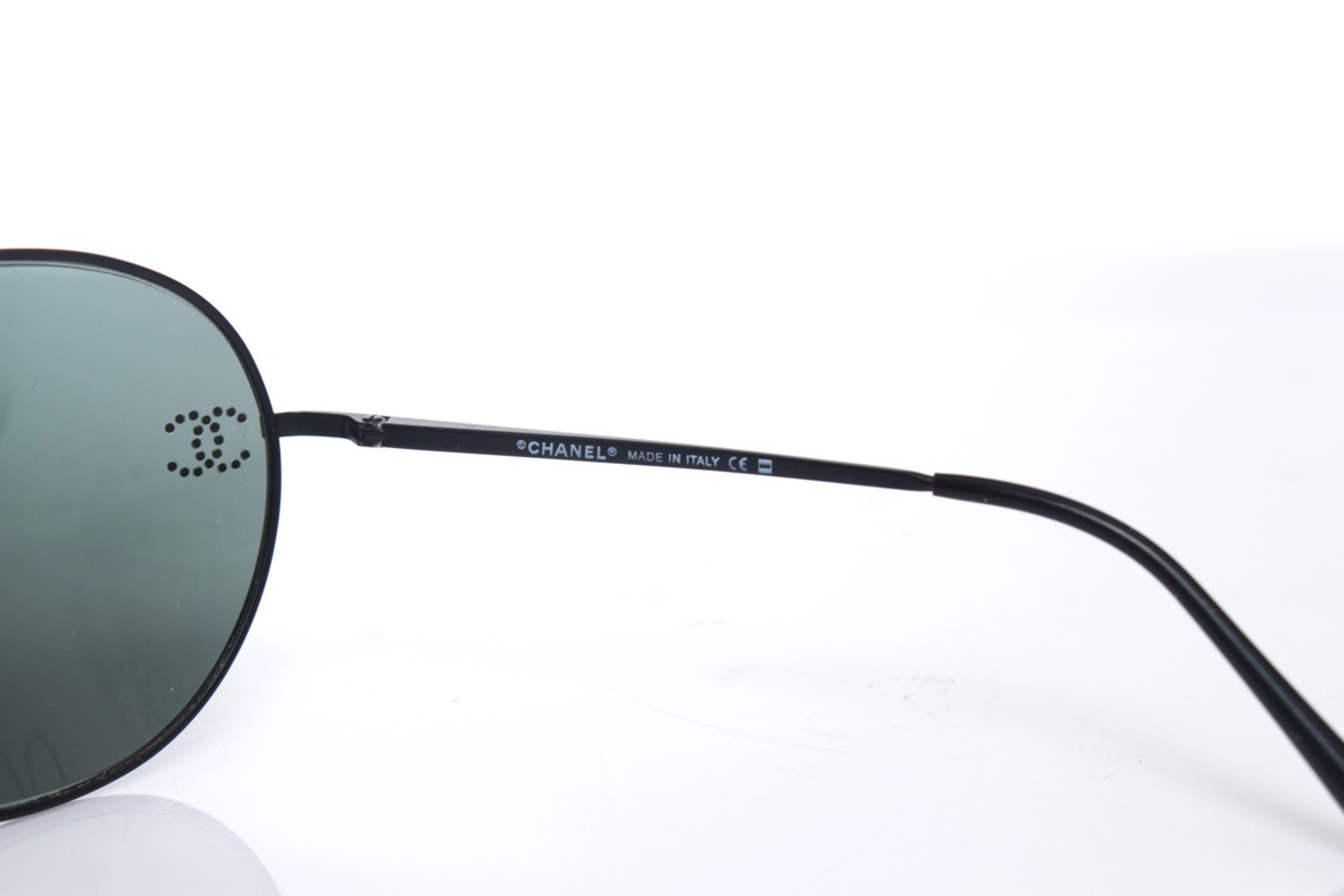 Chanel, shield sunglasses with CC - Unique Designer Pieces