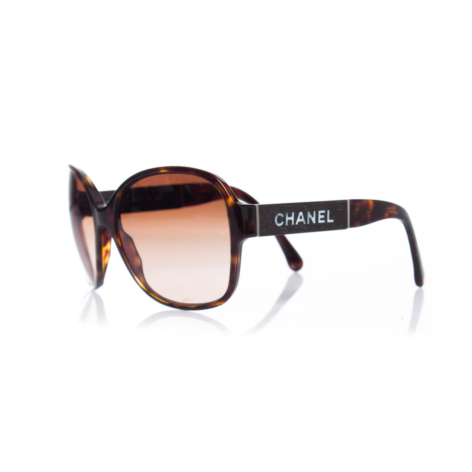 Chanel, Logo square sunglasses - Unique Designer Pieces Chanel, Logo square sunglasses - Unique Designer Pieces
