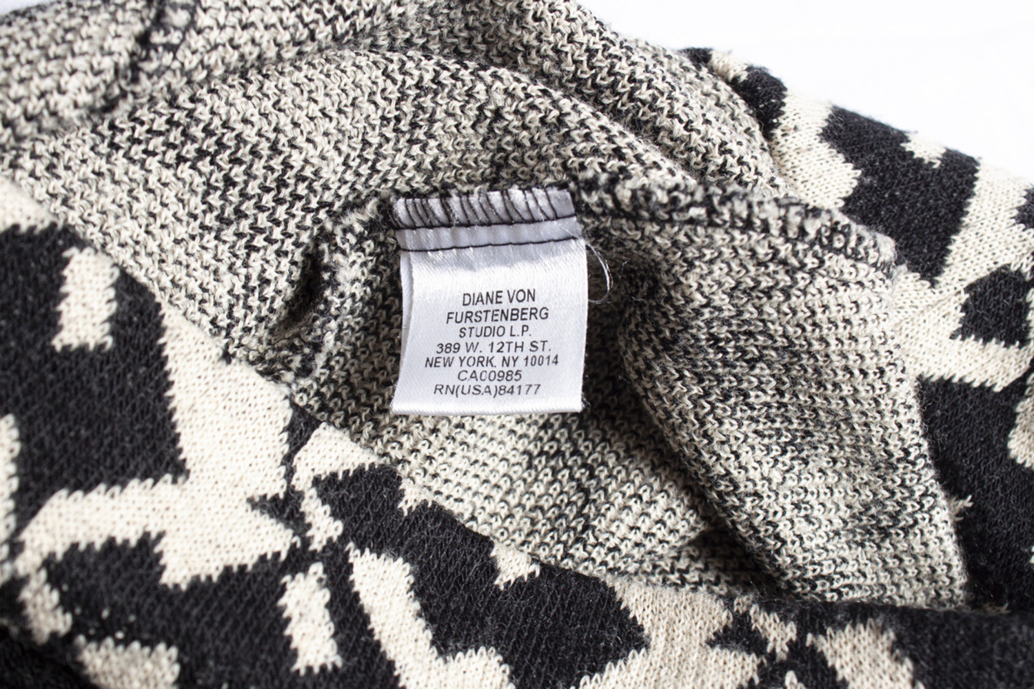Diane von furstenberg 84177 2025