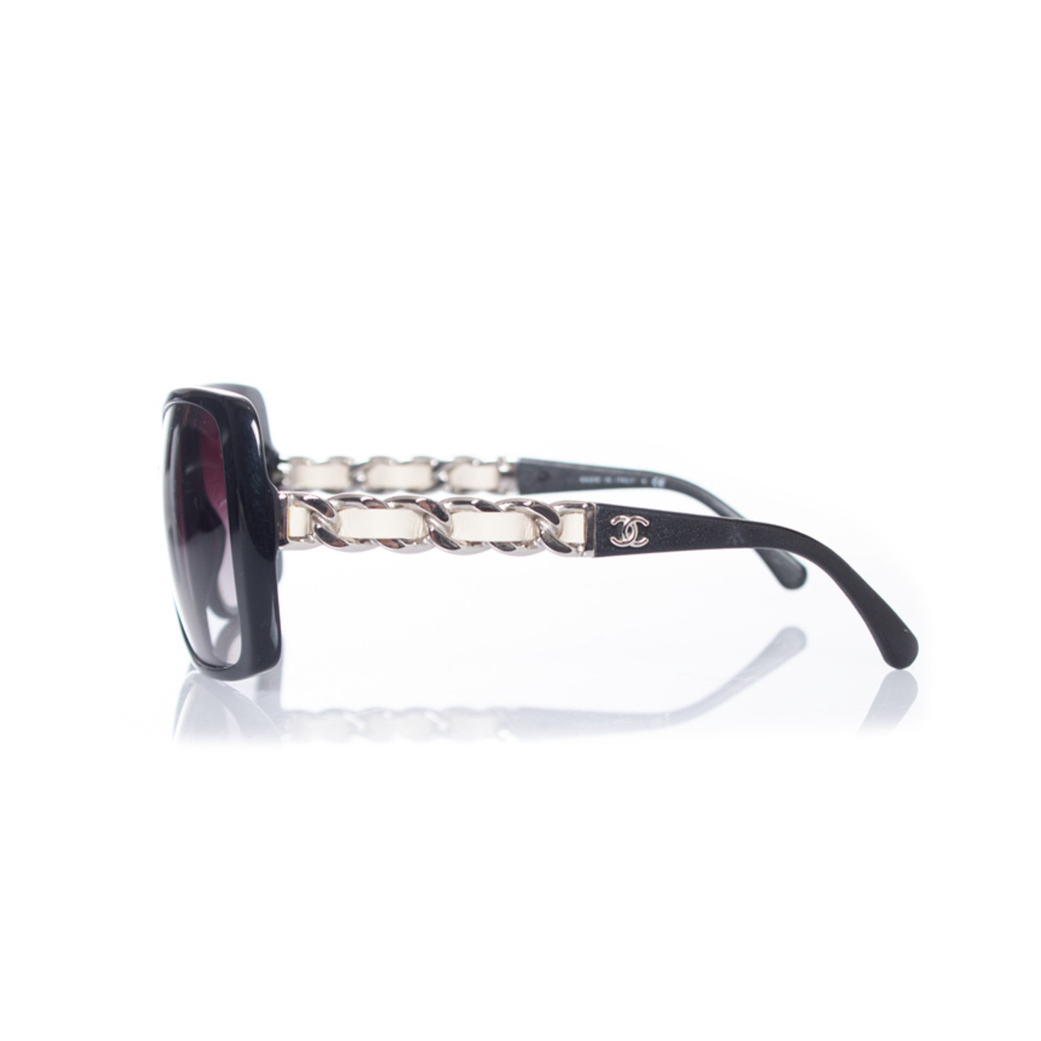 Chanel, Black square sunglasses with chain - Unique Designer Pieces