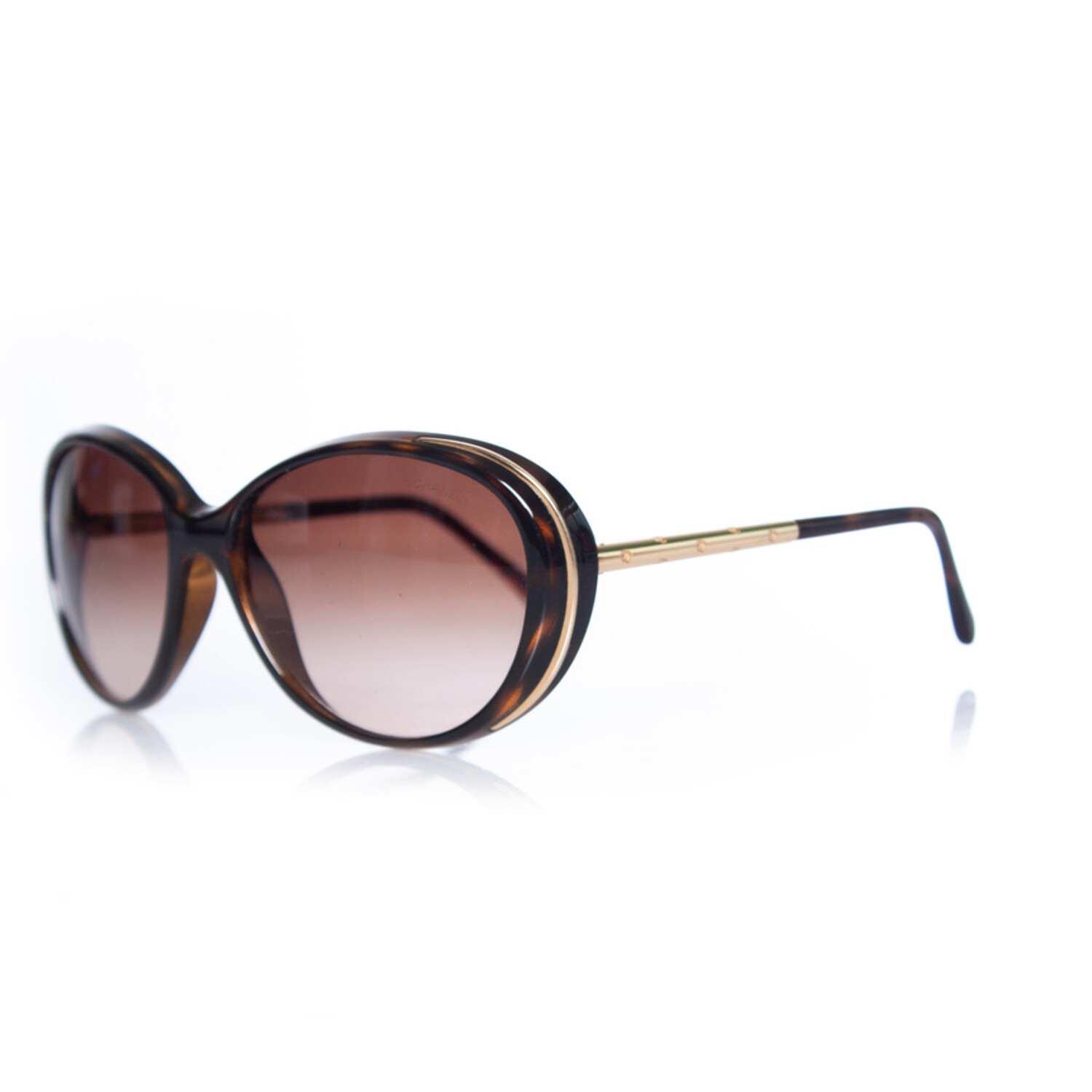 Chanel, Brown oval sunglasses - Unique Designer Pieces