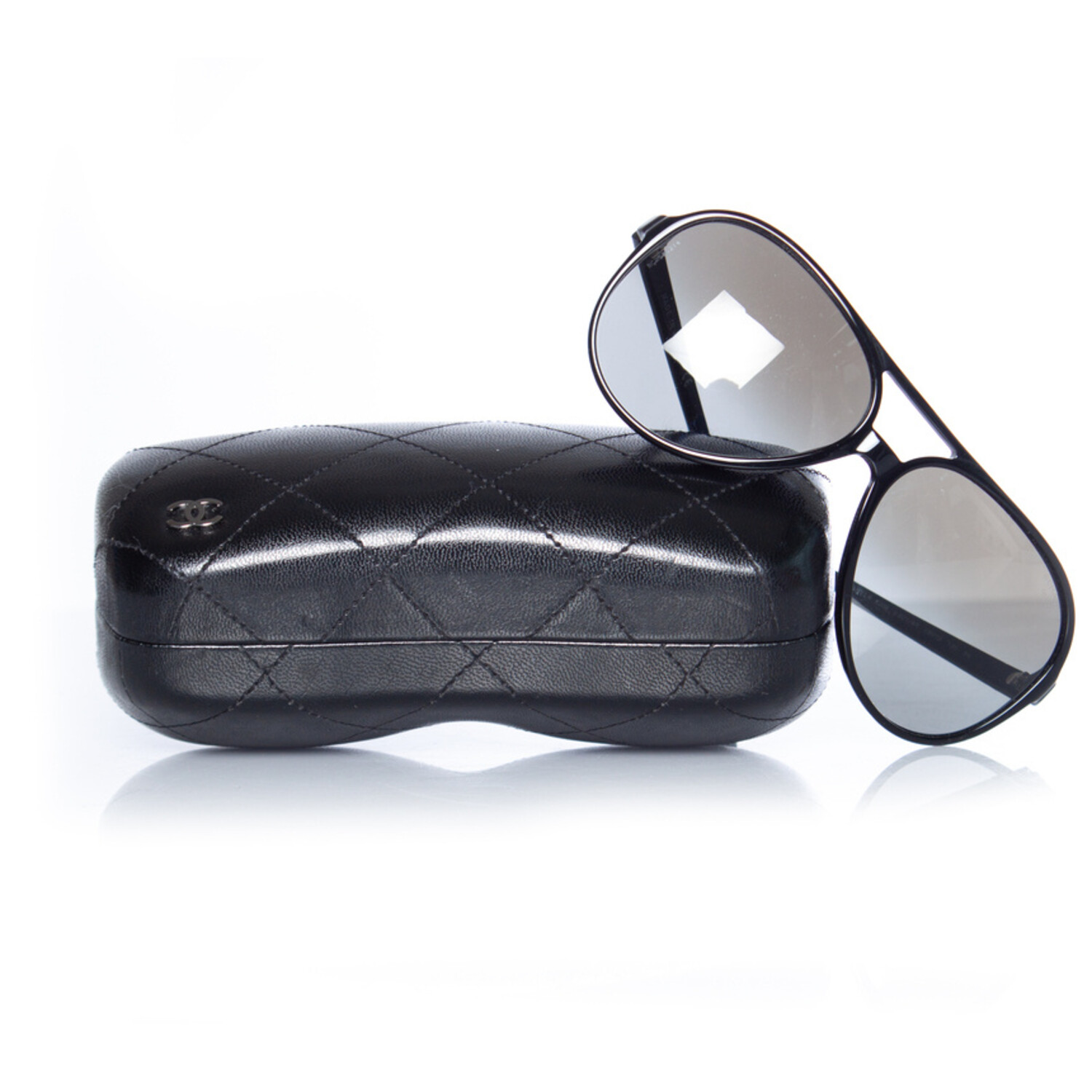 Chanel, Black aviator glitter sunglasses - Unique Designer  display picture 3