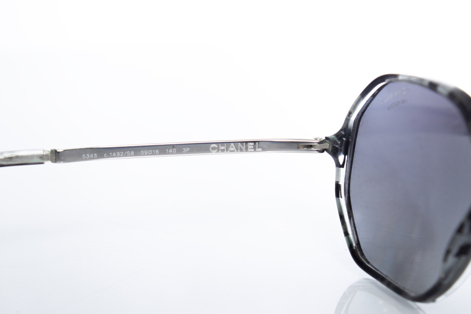 Chanel, Hexagon sunglasses - Unique Designer Pieces