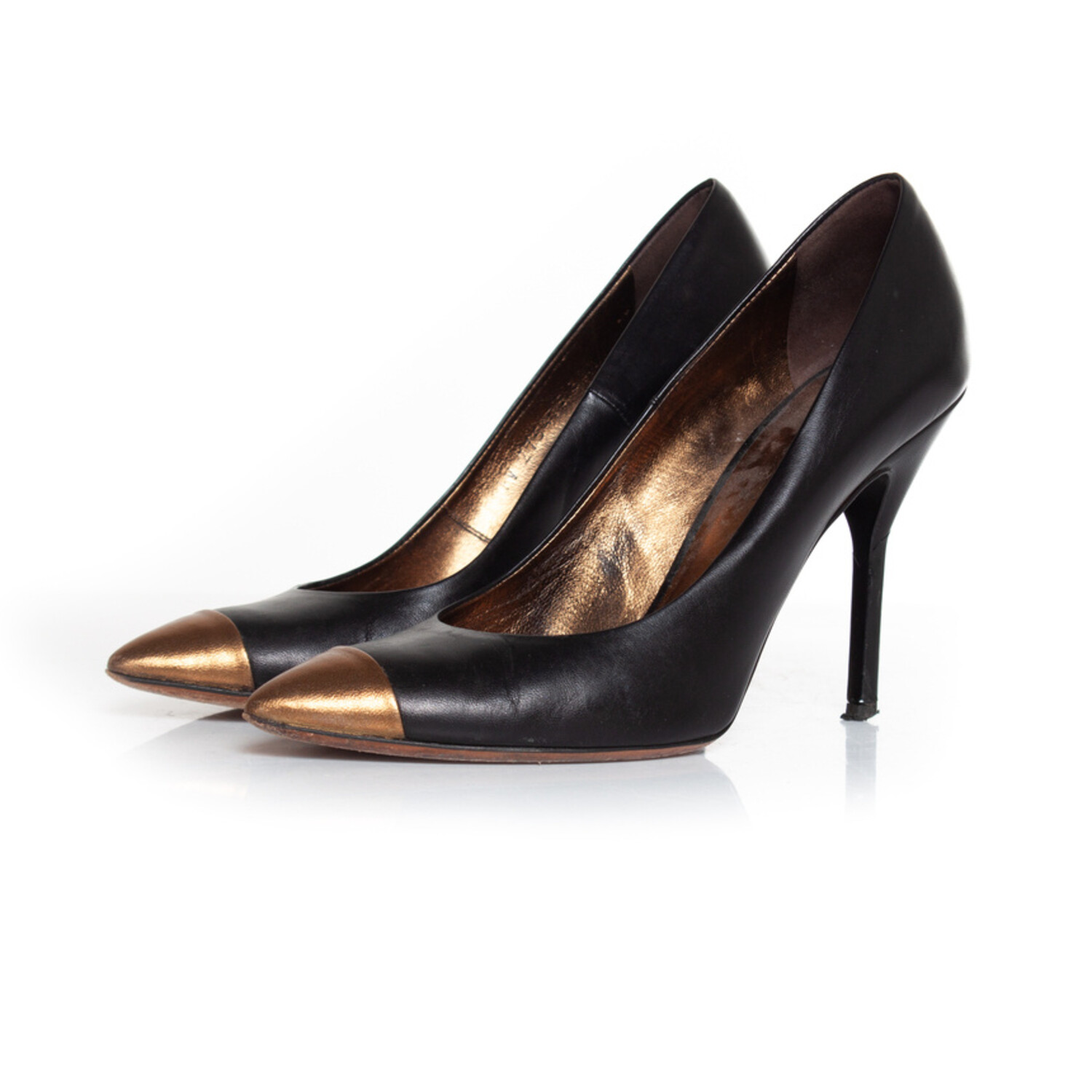 Yves Saint Laurent, Black leather pumps - Unique Designer Pieces Yves Saint Laurent, Black leather pumps - Unique Designer Pieces