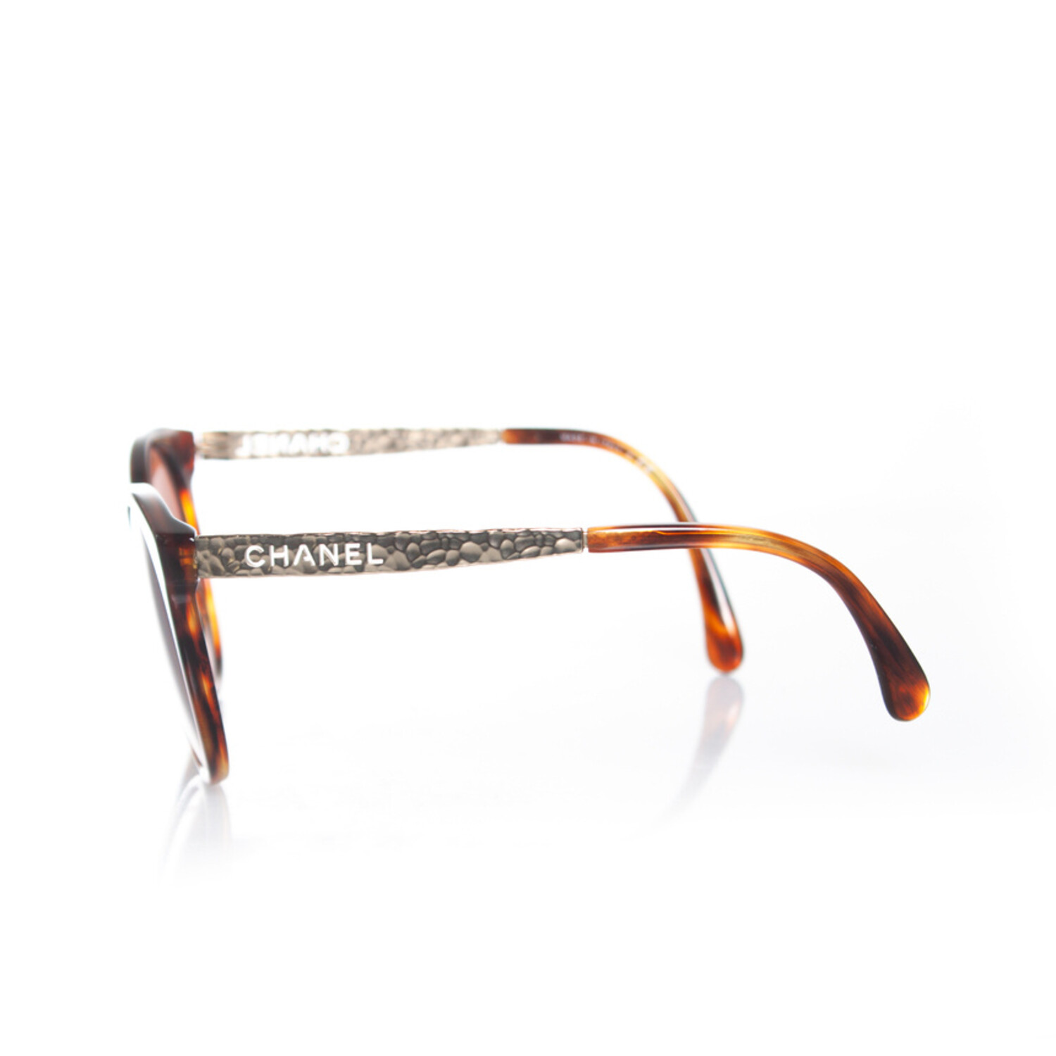 Chanel, round tortoise sunglasses - Unique Designer Pieces