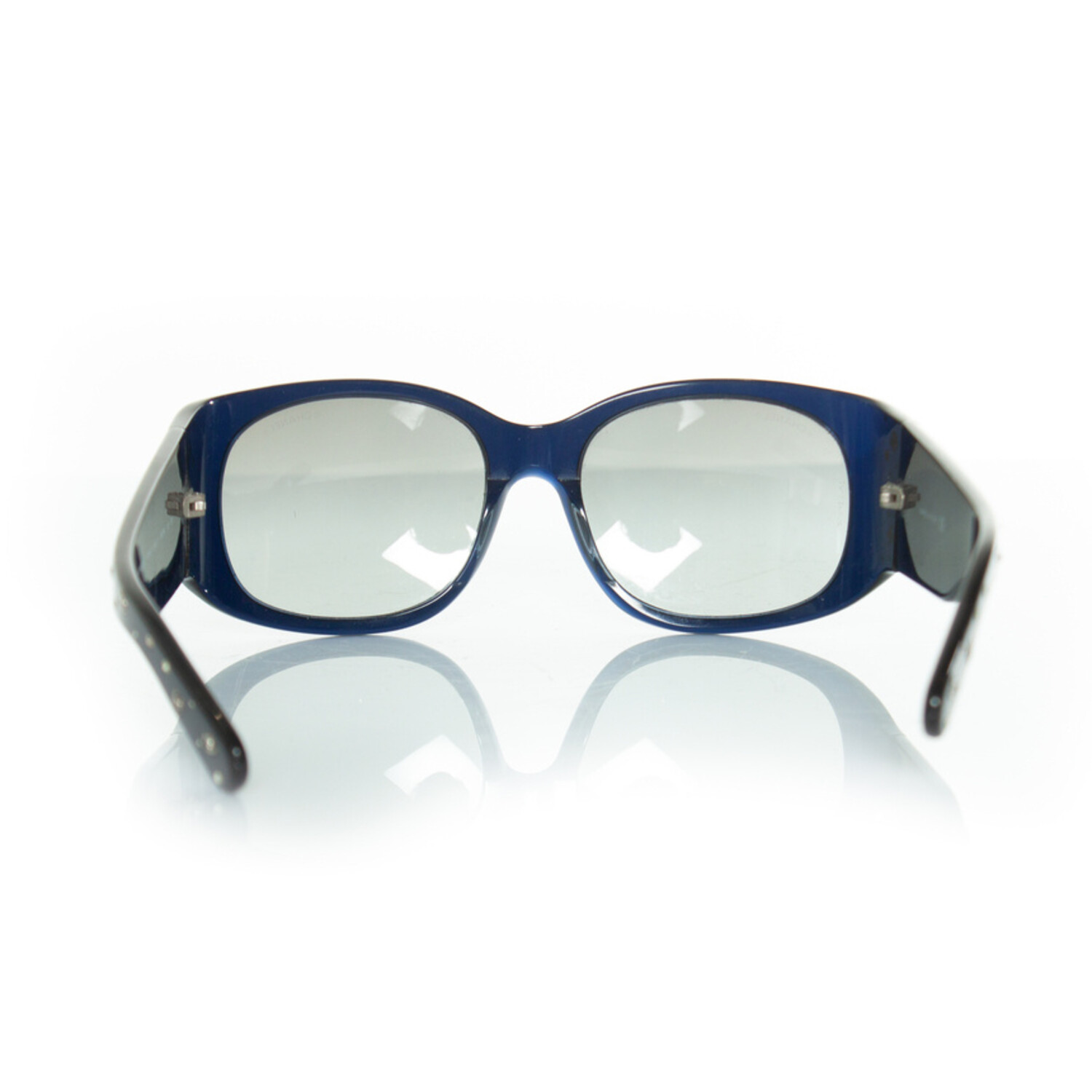 Chanel, Blue sunglasses with CC rhinestone print - Unique Chanel, Blue sunglasses with CC rhinestone print - Unique
