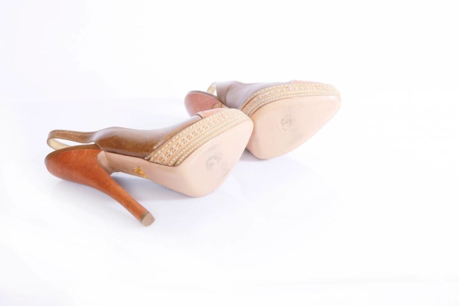 Prada, slingback bruine hoge hak schoen in maat 39. - Unique Designer Pieces