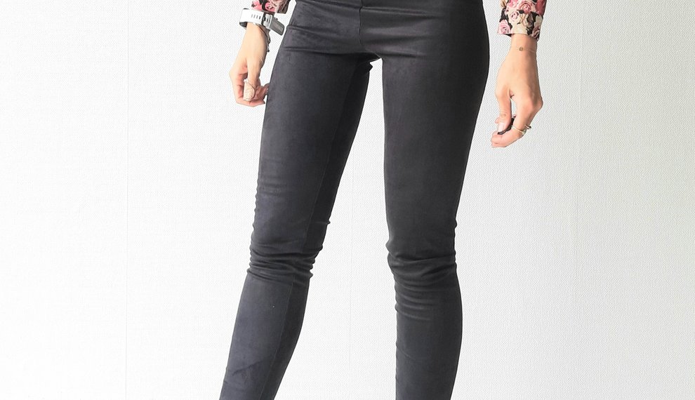 Leggings, flared pants en nog veel meer langs | kleding met wat extra  lengte - Madameliz via Langeleggings.nl -- duurzaam, hip \u0026 extra lang
