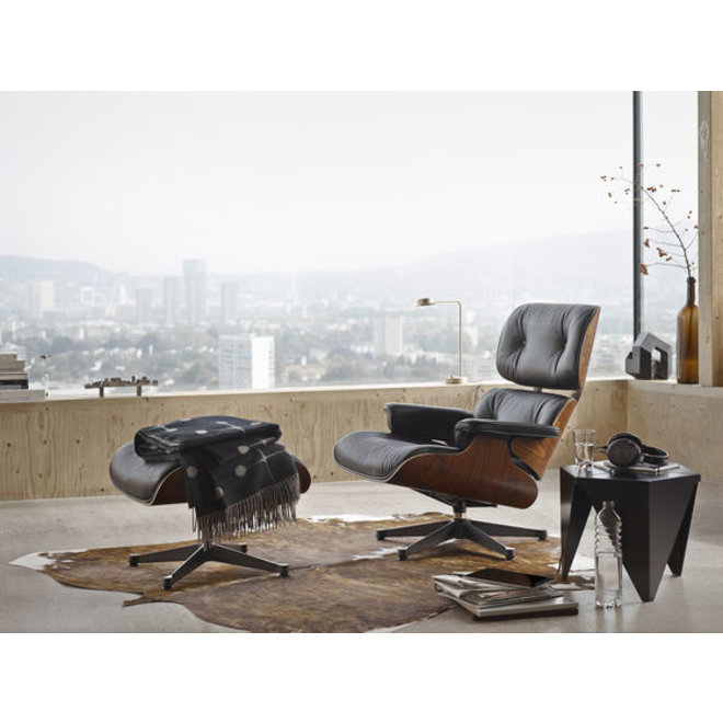 Eames Lounge Chair & Ottoman - santos palisander