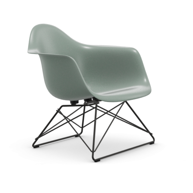 Eames Fiberglass Armchair LAR - zwart