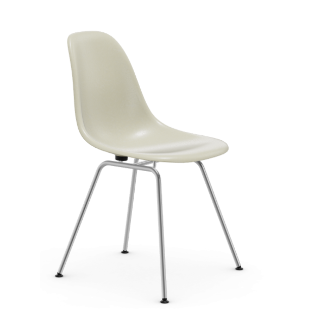 Eames Fiberglass Side chair DSX - verchroomd
