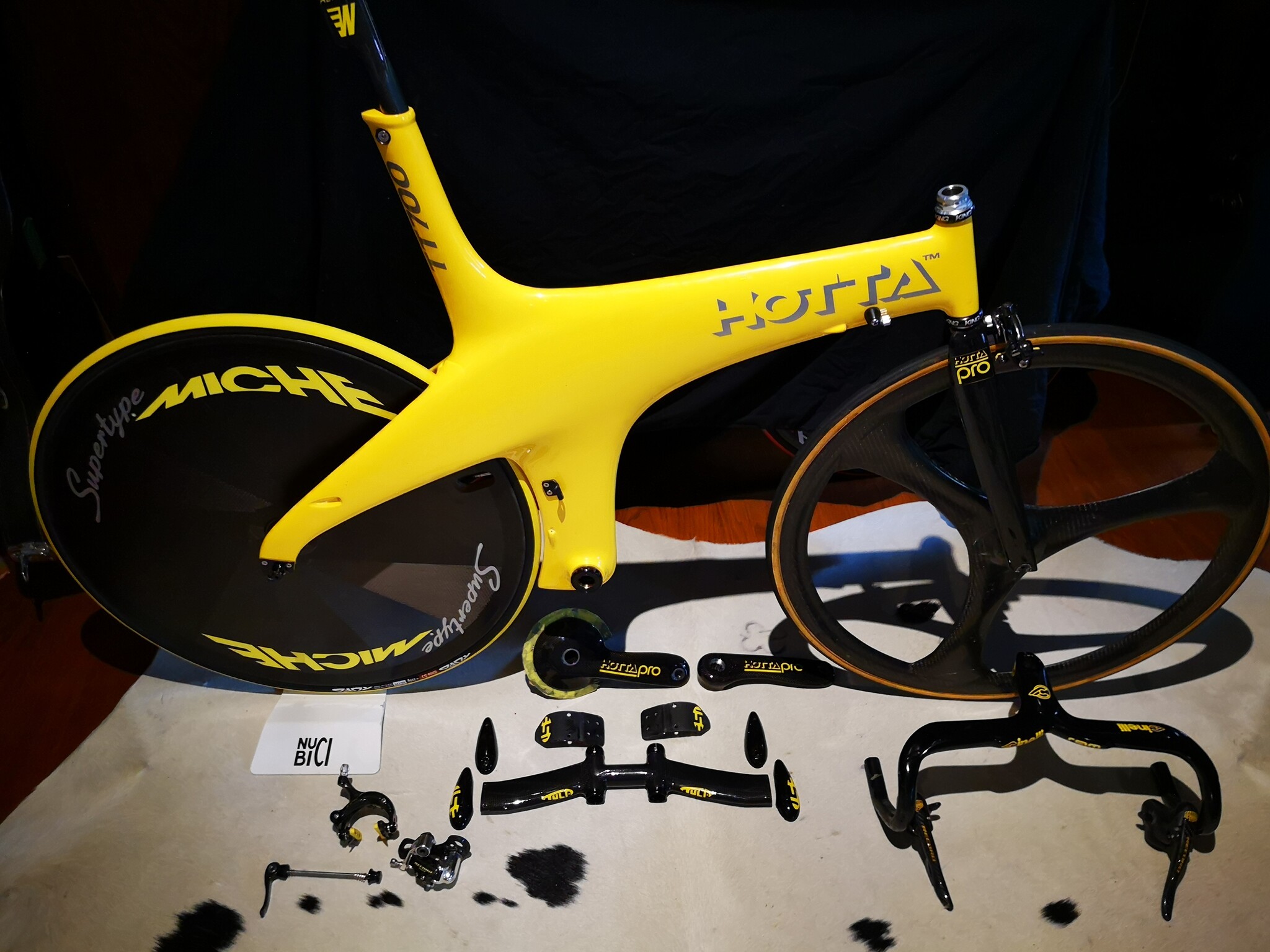 ORACAL 951 Premium Cast – Professionele hoogglans folie voor voertuigbelettering 