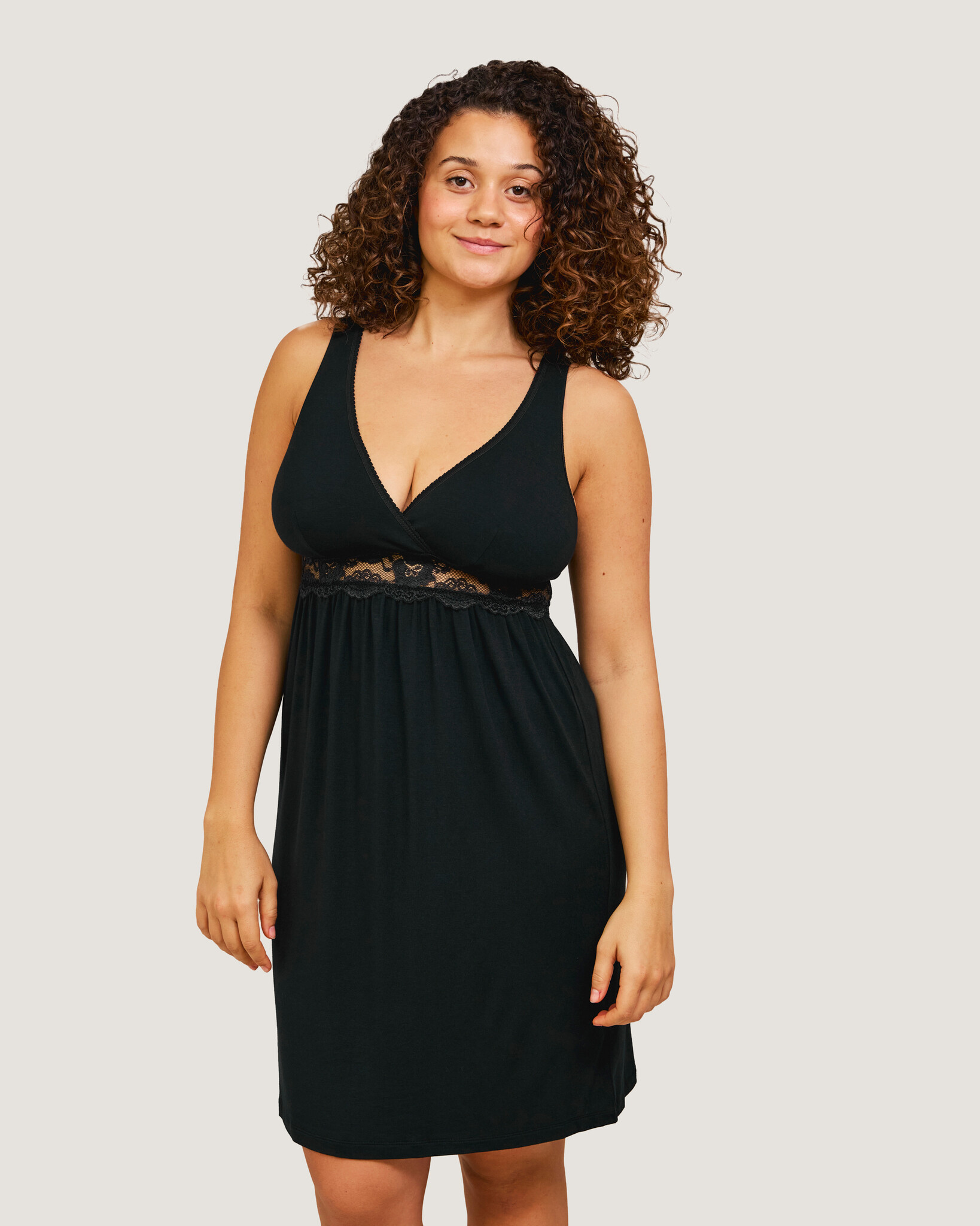 Carriwell Nachthemd voor Zwangerschap en Borstvoeding - Zwart