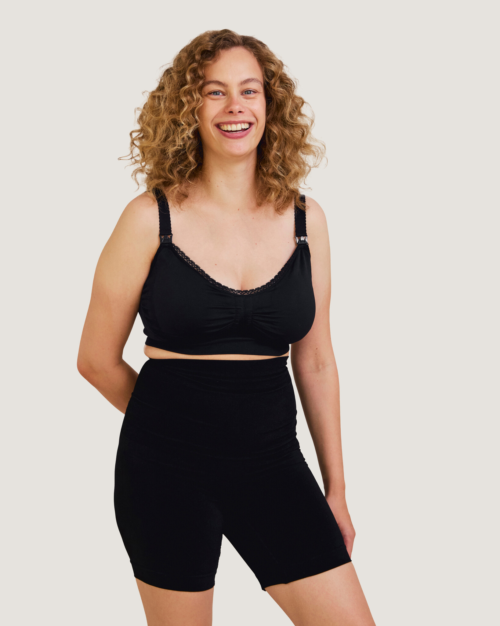 Carriwell Carriwell Meegroei- & Voedingsbh Padded + Gelbeugel - Zwart