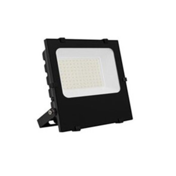 LED-Breitstrahler Pro (135Lm/W)