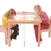 Magnet-Spieltisch für 4 Kinder