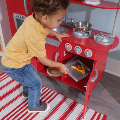 Cuisine en bois rouge vintage pour enfants