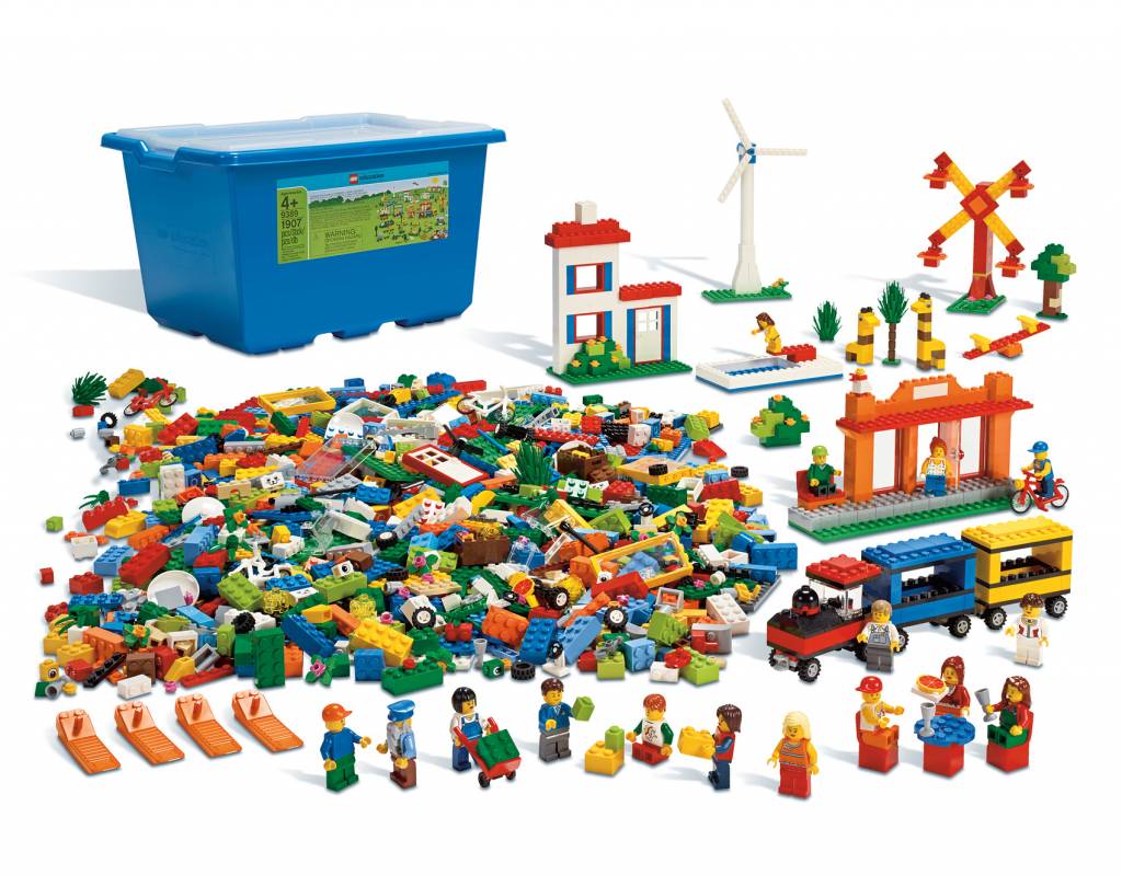 LEGO Bulk set 9389 - 1900 én een grote lego opbergdoos Kinderspel