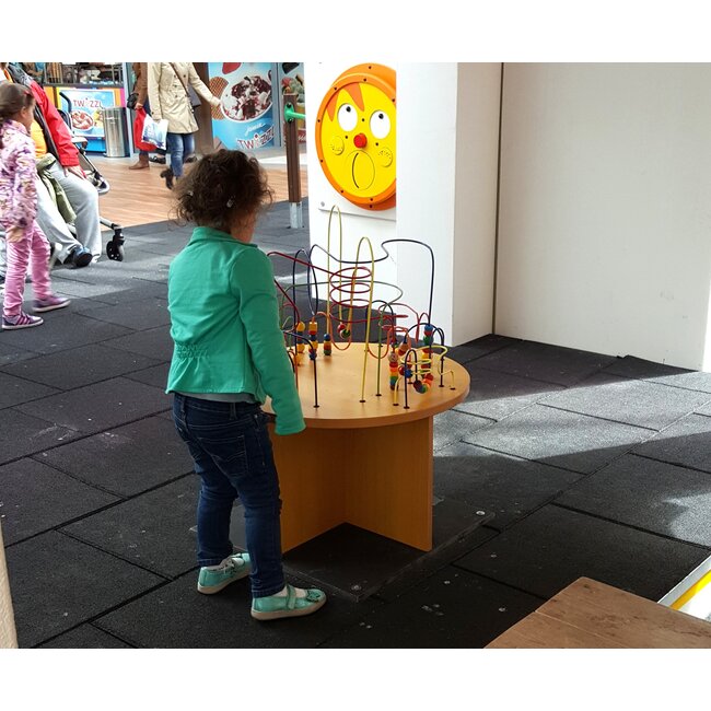 Round bead activity table