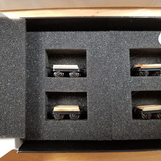 Minitrains Minitrains 3115 set of 4 narrow gauge flat waggons