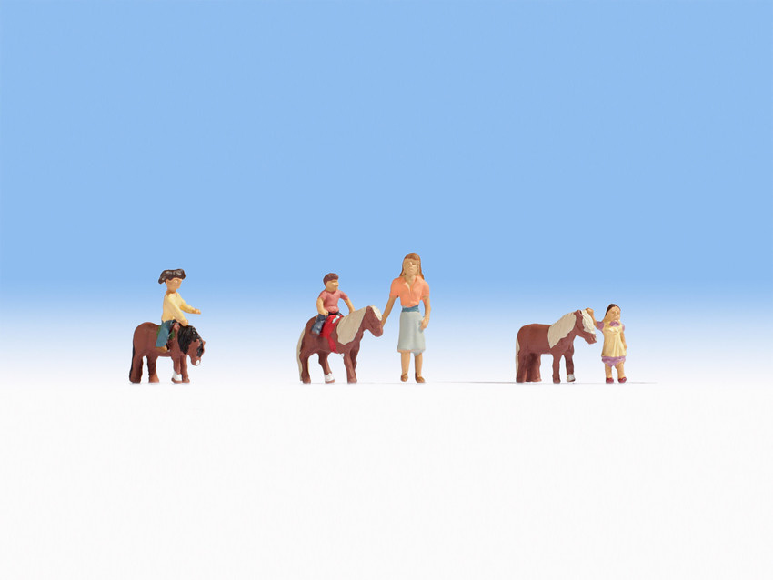 Noch 15635 Pony riding (Gauge H0), 6 figures