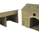 Metcalfe Metcalfe PO251 Historische Scheune mit Geräteschuppen (Baugröße H0/OO)
