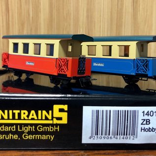 Minitrains Minitrains 1401 Zillertalbahn 'Hobbytrein' Locomotief nr. 6 met twee bijpassende rijtuigen