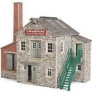 Metcalfe Metcalfe PO286 Ramshackle workshop (H0/OO gauge)