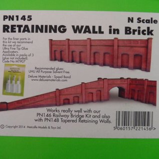 Metcalfe Metcalfe PN145 Retaining wall in red brick {N-gauge)