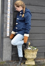 Portugesewol Woolen cardigan with zipper and a piece of string closure "Pego"
