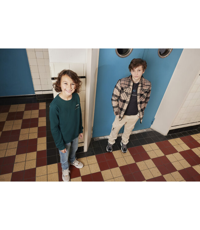 Indian Blue Jeans Winter sweater jongens - groen - loose fit/backprint