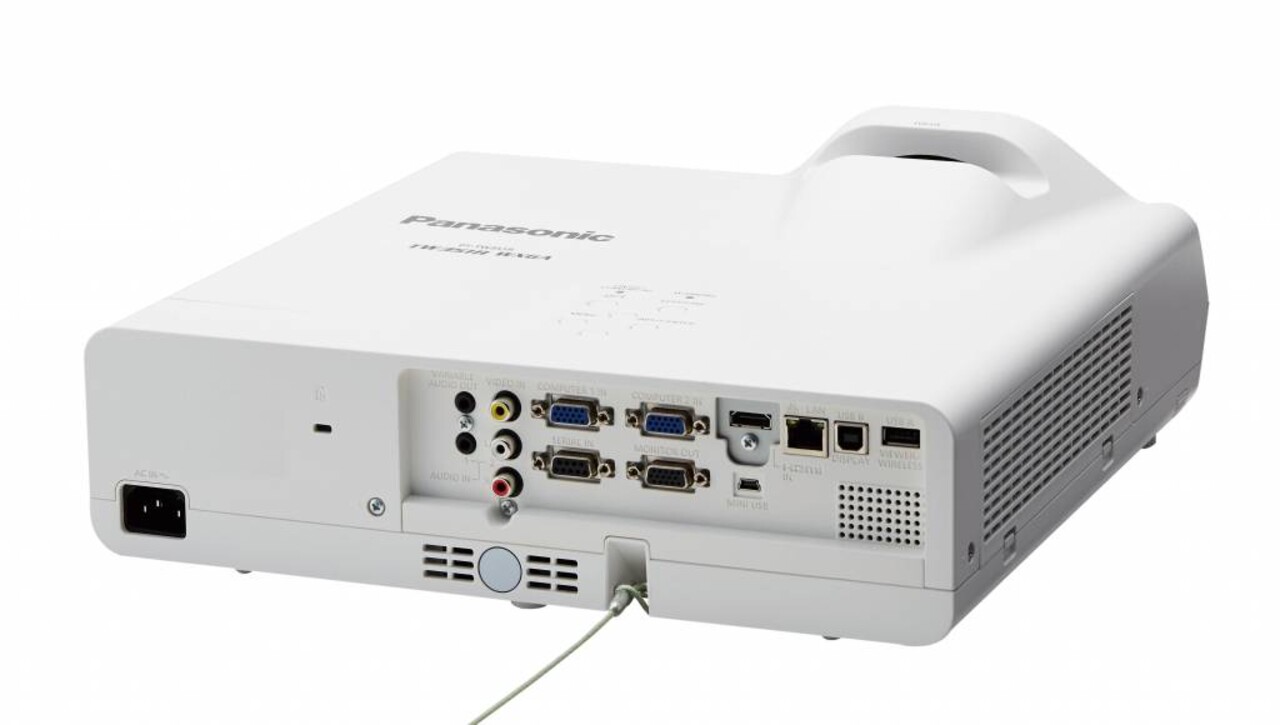 Panasonic Panasonic PT-TW351R WXGA short throw beamer Panasonic Panasonic PT-TW351R WXGA short throw beamer
