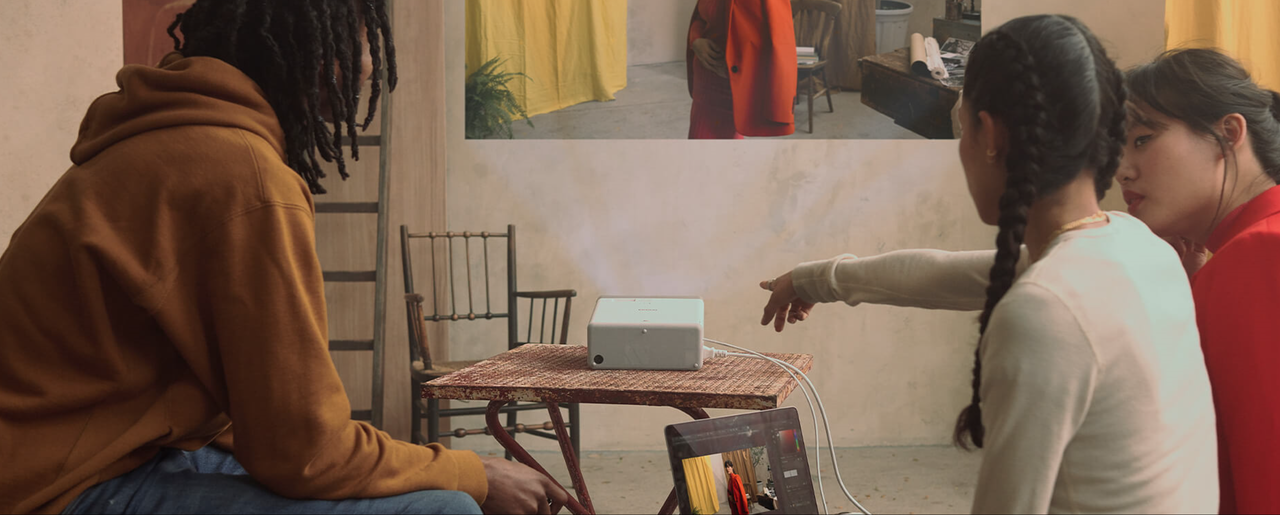 Epson Epson EF-100W mobiele laser beamer Epson Epson EF-100W mobiele laser beamer