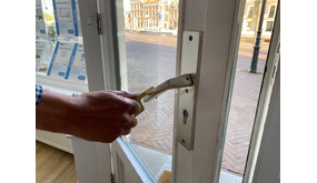 Mobiele deuropener Aegle Mobiele deuropener Aegle