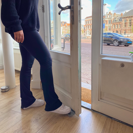 Voetgreep deuropener grijs Voetgreep deuropener grijs