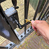 Mobiele deuropener Paean goud met touchscreen ondersteuning Mobiele deuropener Paean goud met touchscreen ondersteuning